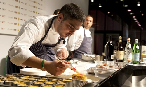 Matteo Baronetto, chef del ristorante&nbsp;Cracco a Milano, primo relatore della giornata di Identit&agrave; di Pasta, anche per la longevit&agrave; con cui nell'insegna di via Victor Hugo tratta l'argomento nelle pi&ugrave; creative declinazioni fresca e ripiena, secca o corta (foto Michele Bella)