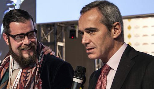 <p>Il premio è andato a<strong> Eugenio Boer</strong>, chef di <em>Essenza</em>, Milano. Con lui<strong> Alfredo Pratolongo</strong>, direttore Comunicazione e Affari Istituzionali <em>Heineken Italia</em> e vicepresidente di <em>Fondazione Birra Moretti</em>.</p>