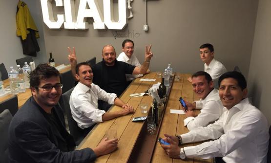 Quanto Guadagna Un Cameriere In Nero