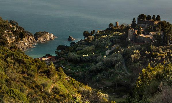 Nel borgo di Monterosso si trova il piccolo relais La casa di Andrea: è solo uno dei molti indirizzi consigliati da Marianna Corte in questa seconda parte del racconto con cui ci fa scoprire i suoi posti del cuore nelle Cinque Terre