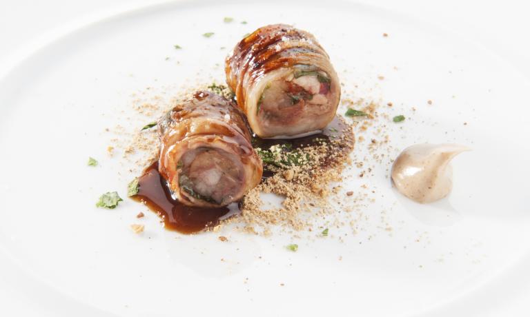 Il Torcinello di agnello presentato da Negrini e Pisani a Identità: grandi materie prime che attraversano tutto lo Stivale