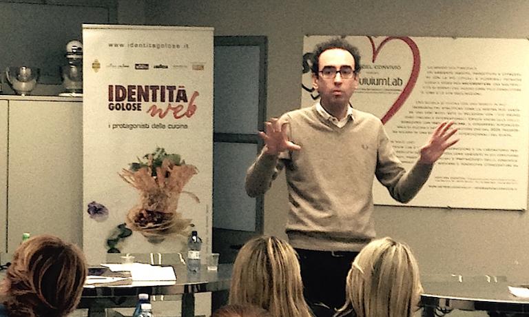 Emanuele Pietrapaoli, event manager nel settore televisivo, il primo dei docenti del corso Food Event Manager organizzato da Identità Golose in collaborazione con Arte del Convivio - Conviuvium Lab. Il corso è iniziato sabato ed è coordinato da Francesca Sorrentino di FormAcademy360