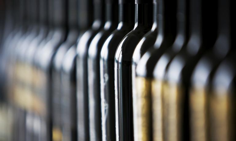 Da martedì 14 a giovedì 16 ottobre, Eataly Chicago ospita la prima edizione dell’Italian Food and Wine Festival. Mercoledì 15 la parte del leone la faranno 30 cantine selezionate dal Merano Wine Festival. Oggi, il primo di 3 focus sulle cantine del Nord Italia