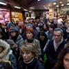 La platea accorsa al Mercato Comunale Coperto di piazza Wagner a Milano. Oggetto del particolare incontro: la presentazione di&nbsp;Identit&agrave; Milano, 5-7 febbraio al MiCo di via Gattamelata e del Milano Food & Wine Festival, stessa sede, inizio e fine un giorno prima, 4-6 febbraio (foto del post di Alessandro Castiglioni)