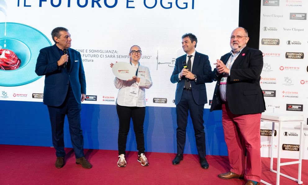 Moretti Forni premia Aurora Mazzucchelli, del ristorante Casa Mazzucchelli di Sasso Marconi (Bologna), col premio Identità di Cottura
