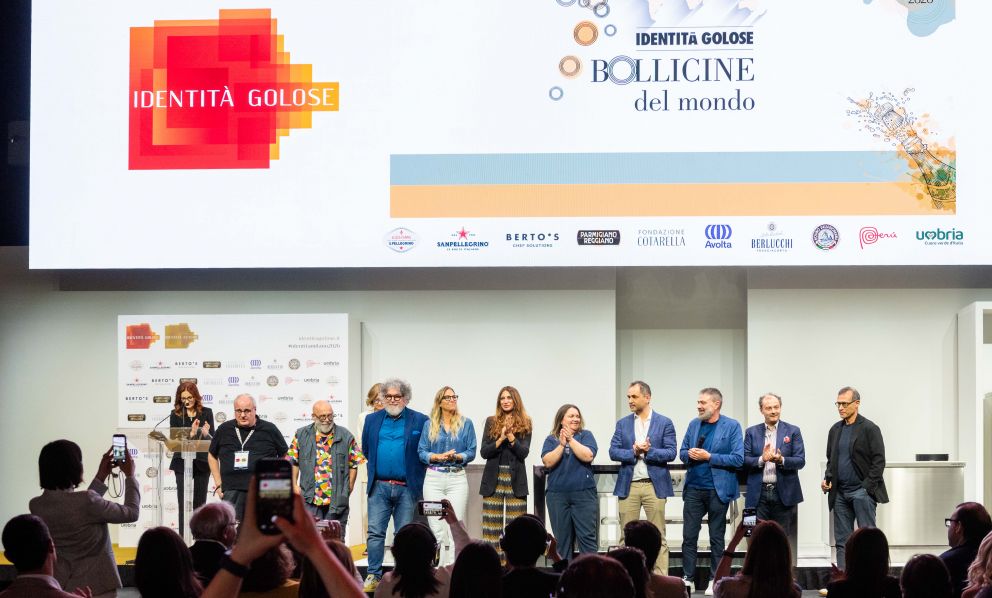 Tutti i premiati di Bollicine del Mondo: così celebriamo maestri, famiglie, esperti