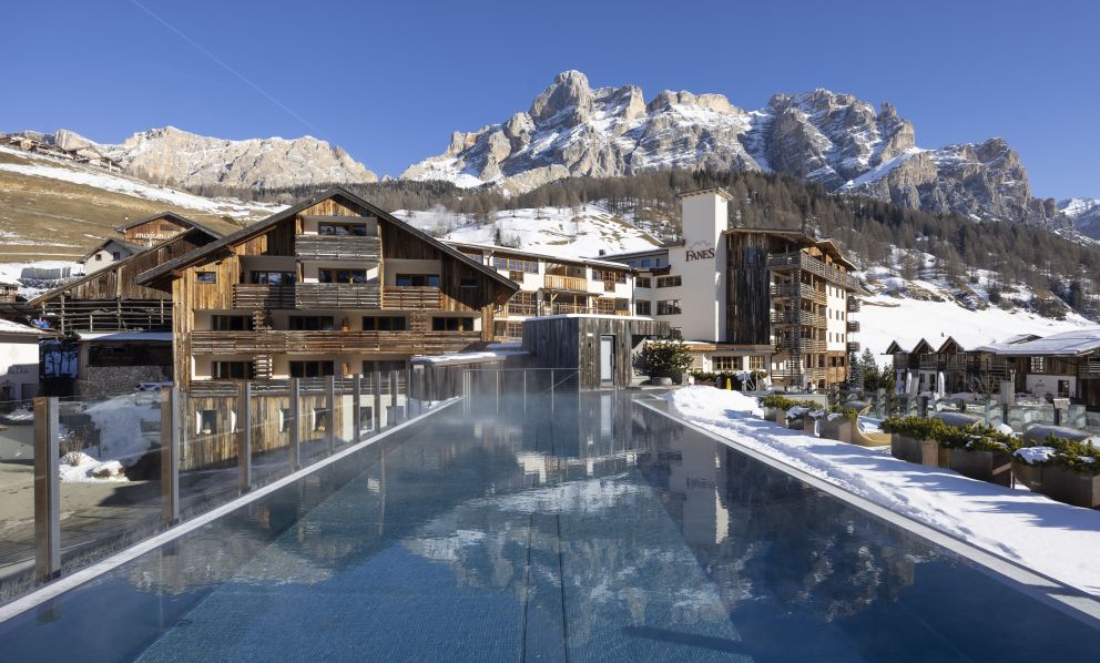 Era un maso del 1500, ora è un resort che esalta storia e natura dell'Alta Badia