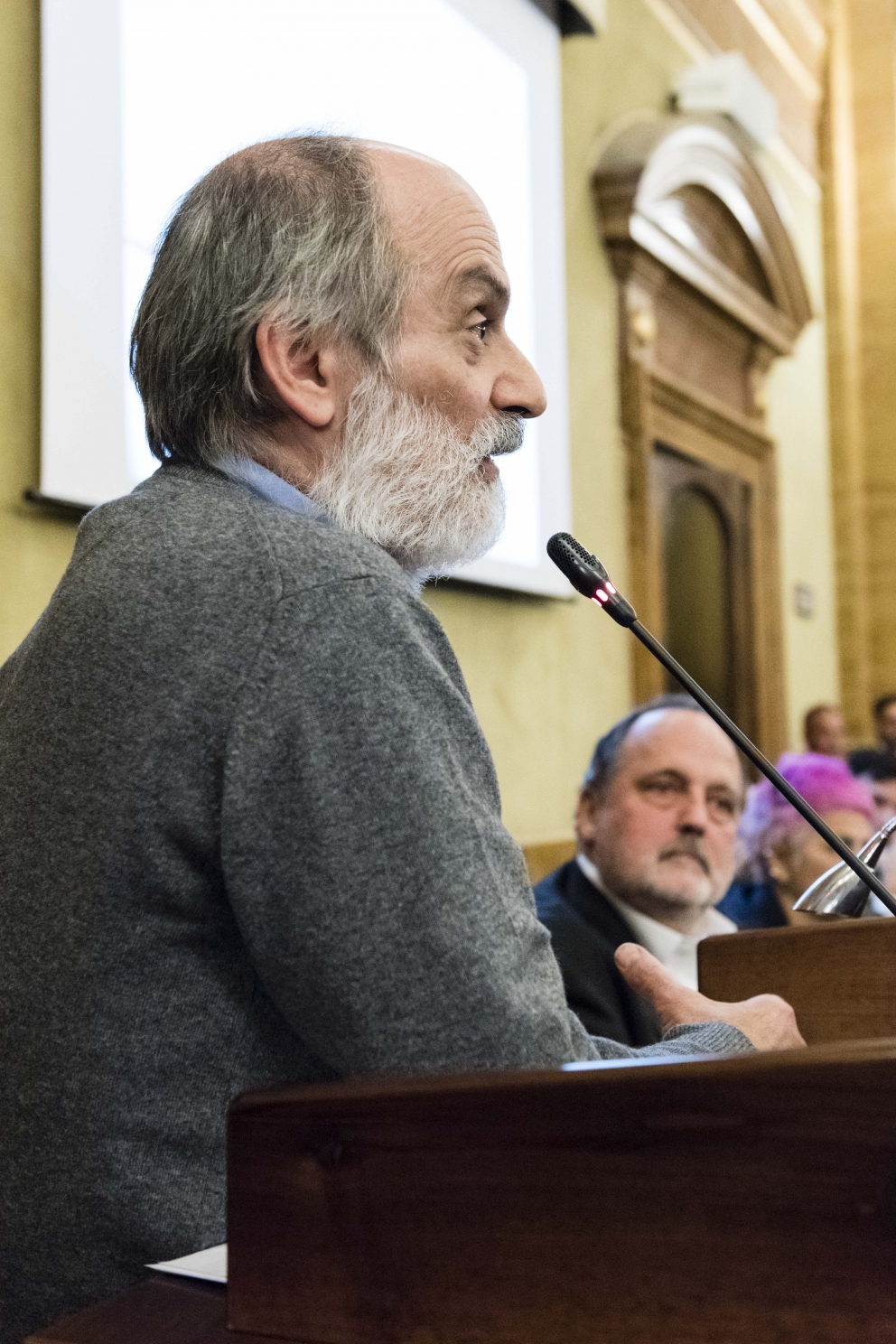 Photogallery











Annie Féolde e Aimo Moroni









Andrea Berton con Davide Oldani









Un attento Pietro Leemann









Alcuni soci benemeriti: Alfonso Iaccarino, Annie Féolde, Aimo e Nadia Moroni






