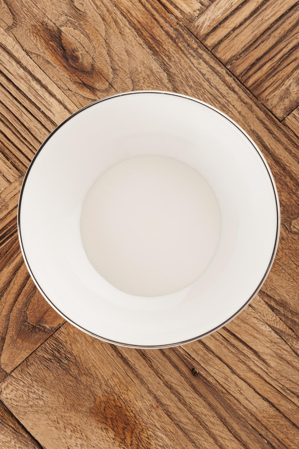 Galleria fotografica






Snacks della cena di Camanini: Alga nori e mortadella, Riso soffiato, nero di seppia e Parmigiano tostato all’anice stellato (tutte le foto sono di Brambilla-Serrani)









Gambero, olio di semi di fragola, Campari






