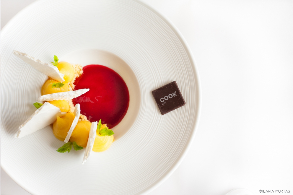 Galleria fotografica






Il Mio Crudo di Mare
 









Fondale Marino in carpione









Cappon Magro "2016"









Bottoni all'extravergine di oliva taggiasca, acciuga salata, tartufo nero e caviale di Chardonnay 2013 Castello di Gabiano









Coniglio alla ligure






