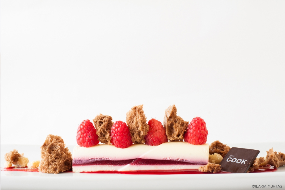 Galleria fotografica






Il Mio Crudo di Mare
 









Fondale Marino in carpione









Cappon Magro "2016"









Bottoni all'extravergine di oliva taggiasca, acciuga salata, tartufo nero e caviale di Chardonnay 2013 Castello di Gabiano









Coniglio alla ligure









Limone e meringa






