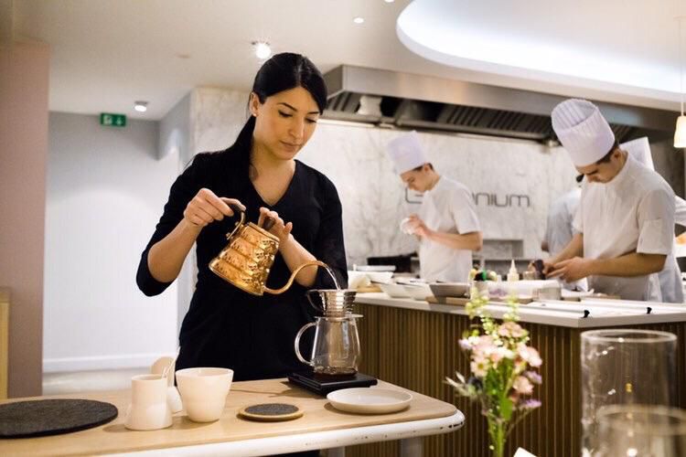 Giulia Caffiero: the joy of serving again at Geranium