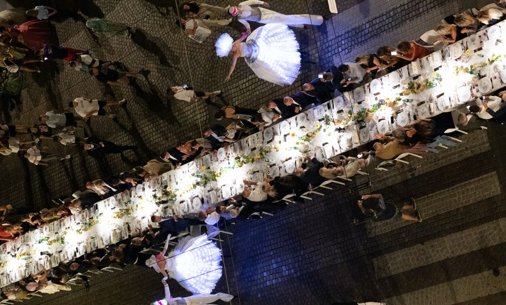 La Cena dei Mille conquista Parma con Davide Oldani e Iginio Massari