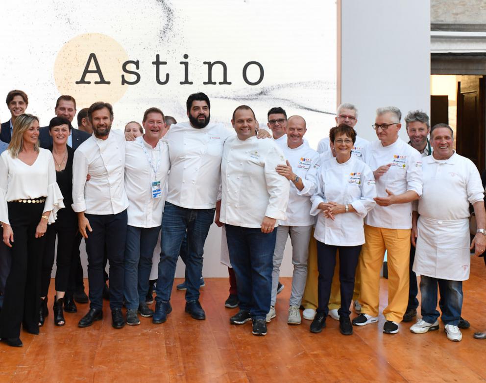 Galleria fotograficaTeatro dell'evento di&nbsp;East Lombardy, il&nbsp;monastero di Ast&igrave;no,&nbsp;Bergamo.&nbsp;E'&nbsp;un complesso conventuale plurisecolare di origine&nbsp;vallombrosana&nbsp;non pi&ugrave; attivo e&nbsp;restaurato nel 2015.
