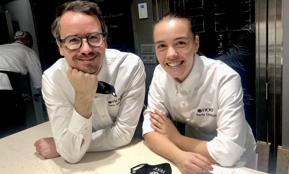 Paco Morales, 40 anni, chef e patron del ristorante Noor di Cordoba (Spagna) e Paola Gualandi, 24 anni, lecchese, executive chef (foto Zanatta)
