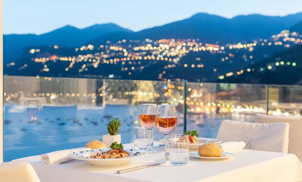 Sei nuovi ristoranti e pizzerie per godersi il Mar Tirreno, dalla Versilia alla Costiera