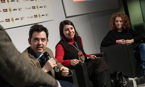 Galleria fotografica






Roberta Schira, miss bon ton








Francesco Apreda e Antonio Paolini








Paolo Marchi: sangue trentino








Al centro, Viviana Varese e Sandra Ciciriello: genesi di un'Alice








Leonardo Romanelli: che birra!








Simone Salvini e Marco Bianchi: estremi vegani





