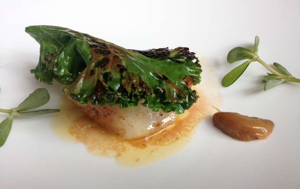 Galleria fotografica






Manzo, lampone, parmigiano








Piselli, panace e arancio confit








Bietole e more








Uovo, mais, cumino








Pomodori, mandorle e polveri di basilico rosso e verde








Pan brioches su un letto di fieno con burro della Normandia








Brodo di gamberi e carote





