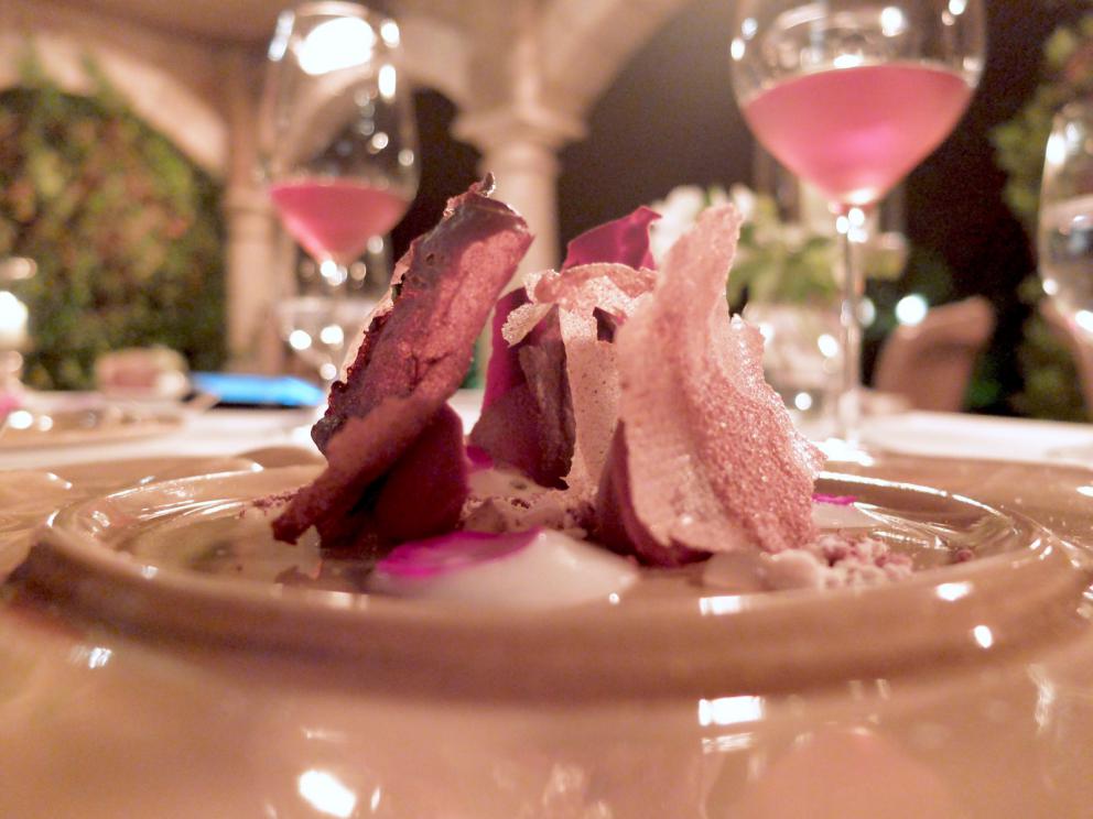 Photogallery






Our dinner at Meo Modo starts with various appetizers: hake tartare, gel of black olives and lime, sheep’s milk cheese with extra virgin olive oil and cypress, oregano and cheese cracker, black tomato with saffron mayonnaise, fermented tomato with crispy millet, pearls of crispy codfish









Celery sorbet, barbe brunoise and hazelnuts 









Fantastic salad made with 25 vegetables from the kitchen garden, with beetroot cream and cereal biscuit served with mushrooms, mushroom sponge, musk aroma and tomato infusion









The mushrooms sponge, aroma of musk and tomato infusion served with the salad









Squilla mantis, its crispy legs, cream of potato and lemon, crustacean bisque, cream of Palazzetto saffron









Chicken entrails, chicken liver pâté, smoked eel, puffed rooster crest









Excellent Verna wheat tagliolini with cream from the same wheat and apple geranium, mackerel cooked at low temperature and hemp seeds 









Cereals cooked as with risotto: Cream of pumpkin, toasted sunflower seeds and sunflowers 









Agnolotto with rabbit alla cacciatora, cream of Parmigiano, rosemary sauce, black olives and tomato 









Roasted seabass with seabass carpaccio, chard, oats and peanuts from Venturina









Pigeon breast, crispy bread, spinach and cracker filled with pigeon 









Wild boar glazed in a sauce of red wine and ginger, cabbage cream, sorrel and linden









Ovis mollis biscuit, red fruits, crème brûlée and zabaglione









Cucumber granatina, raspberry, Tuscan peanuts, cucumber, cereals and white chocolate 






