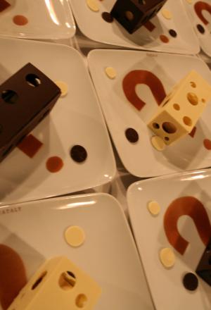 Galleria fotografica






Giuseppe Rambaldi del Combal.Zero, in sostituzione dello chef Davide Scabin, Mario Batali, Babbo e tanto altro a New York e Cesare Battisti, Ratanà a Milano








Ravioli gamberi e basilico con burro e zucca di Mario Batali








Penne con crema di peperoni di Cesare Battisti








Riccardo Felicetti e Pavia Rosati








Mario Batali e Alex Pilas, responsabile delle cucine di Eataly New York








Moreno Cedroni, ristorante Madonnina del Pescatore di Senigallia (Ancona) e Dave Pasternack, Esca a New York City








Baccalà e lepre in salsa di lamponi di Moreno Cedroni








Crudo con mele e rape di Dave Pasternack








Alessandra Rotondi, Moreno Cedroni e il suo sous chef Luca Abbadir








Berlucchi nei calici








I protagonisti della cena del primo giorno in Birreria di Eataly: Alex Pilas, Carlo Cracco, Matteo Monti, Mauro Uliassi, Giuseppe Rambaldi, Cesare Battisti, Mark Ladner, Katia Delogu, Mario Batali e Claudio Ceroni di Magenta Bureau





