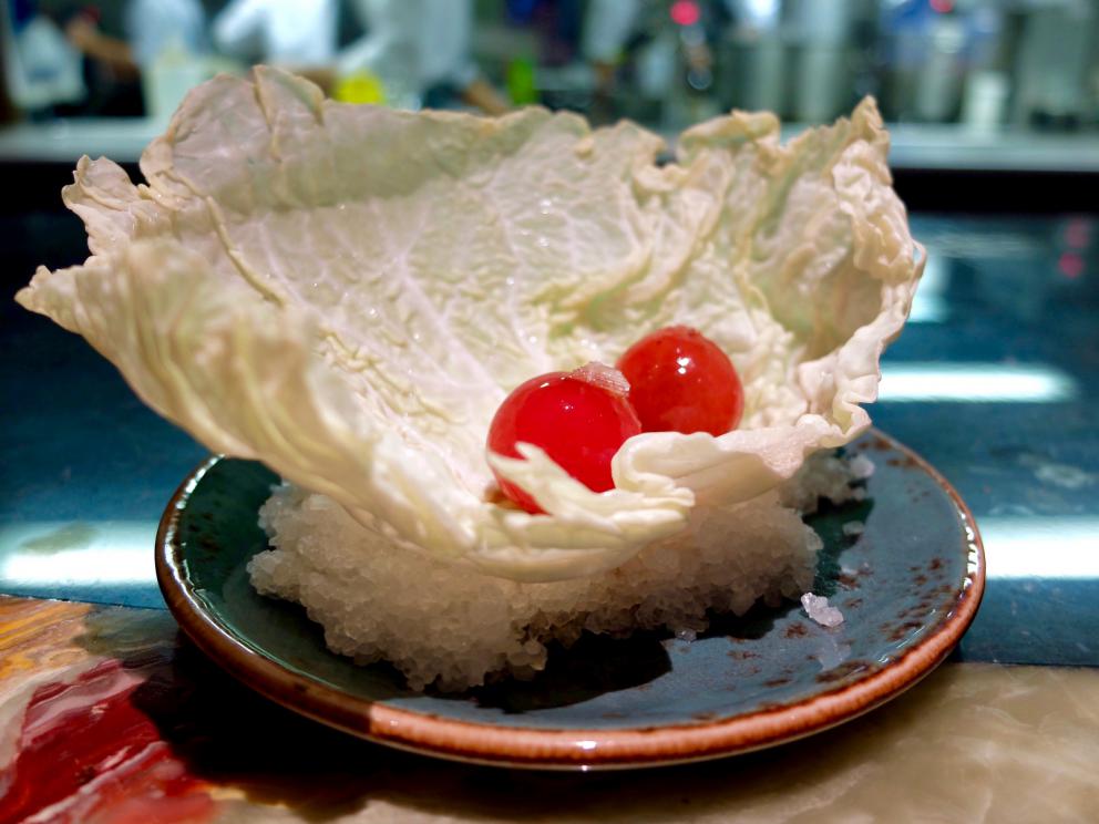 Photogallery






A new Lorenzo Cogo at the new El Coq, since July 2016 in the heart of Vicenza









At the entrance, the Carlton library by Ettore Sottsass, a great designer, founder of the  Memphis Group. In fact, it is entirely made in sugar, the work of artist Marco Chiurato

 









We get to the first floor: the perspective at the entrance recalls the depth of Palladio’s works









The elegant dining room









Precious cutlery by Giò Ponti for Sambonet. Everything is studied: the colour of the tablecloth is inspired by the roof of the Basilica Palladiana









The view from the dining room...









...and from the kitchen






