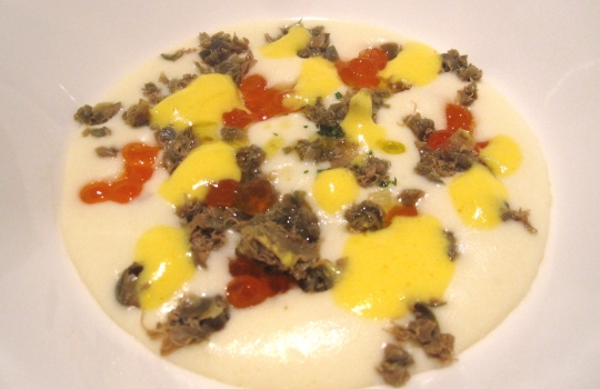 Galleria fotograficaSul piatto, occhiali da vista graduati diversi per impedire alle non-aquile di strizzare gli occhi come Jerry Lewis in quel famoso sketchIl pane in apertura al Devero. Al centro, quello di Eugenio Pol, "ciclope del pane" (cit. Meldolesi) che miete sempre pi&ugrave; clienti nell'alta ristorazione