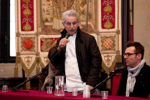 Galleria fotografica






(fotogallery a cura di Sonia Sant'Agostino)


















Paolo Marchi













Stefano Vegliani e Diego Confalonieri








Renato Bosco e Luigi Taglienti








Carlo Cracco e Franco D'Alfonso








Davide Oldani








Cesare Battisti













Claudio Ceroni













Clement Vachon








Franco D'Alfonso








Lorenzo Cogo e Christian Milone








Helmuth Koecher


















Renato Bosco, Davide Groppi e Massimo Bottura








Roberto Arditti








Carlo Cracco





