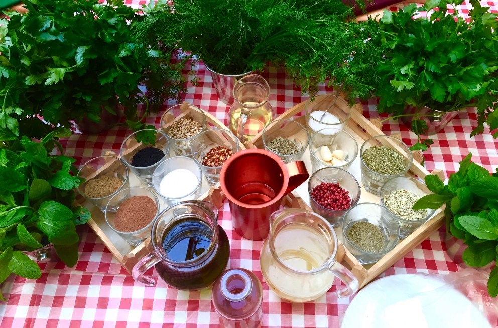 Photogallery






Breakfast with koulouri: you can find it all over town, we've chosen a kiosk between Korai and Stadiou, a stone's throw away from the university and not far from Psiri, the market area








Second stop, at Krinos (Aiolou 87): since 1922 it is the temple of loukoumades, pancakes fried in sesame oil and covered in honey and chopped almonds (loukuma is a word of Arab origins meaning nibble). A 6-piece portion costs 3.60 euros








The meat and fish market at Varvakios Agora (Athinas 42, a short walk from Krinos)








Come and grab some lamb!








Meat and fish market








Seafood delicacies. It's important to visit the fish market early in the morning because the best products are soon sold to restaurants













Walking around Psiri, Athens food corner








A pedlar selling salepi, an Ottoman drink made with dried orchid tubers








Slow food








Halva, a popular cake from India to the East of the Mediterranean Sea, based on tahina, a sesame paste. The word halva comes from the ancient Jewish where it meant 
