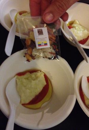 Galleria fotograficaPalloncini rossi in piazza di Spagna: via a Chef sotto le stelle 225 gradi, sole e tanti sorrisiLa terrazza del Palazzetto dell'Hotel Hassler, prologo dell'eventoA sinistra, il colombiano Roy Caceres di Metamorfosi e&nbsp;Massimo D'Innocenti di Casina ValadierA destra, Michele Gioia del Cesar della Posta VecchiaGianfranco Pascucci scherza con Alessandro Circiello e&nbsp;Anna Dente dell'Osteria di San CesarioDino De BellisMozzarella di bufala a go goMassimo Riccioli e consorteFabio Spada e Cristina Bowerman dell'Hostaria GlassPorchetta a volont&agrave;Agata Parisella impiatta polpette di Fassona, ma "giapponesi"Asado di manzo piemontese con salsa chimi churri e dulce de patata, piatto italo-argentino firmato Riccardo Di Giacinto e Emiliano LopezLopez & Di GiacintoAndrea Fusco di Giuda Ballerino