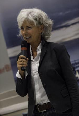 Galleria fotograficaHangar Bicocca, via Chiese 2, Milano. Per la prima volta teatro della presentazione della Guida di Identit&agrave;, &egrave; uno spazio polifunzionale nato nel 2004 dalla riconversione a spazio d&rsquo;arte contemporanea di un ex stabilimento appartenuto alla BredaAperto da gioved&igrave; a domenica, dalle 11 alle 23L'Hangar &egrave; anche HB Kids, programma di attivit&agrave; concepito apposta per i bimbi dai 12 ai 14 anni e le loro famiglie&nbsp;I Sette Palazzi Celesti di Anselm Kiefer, mostra permanente dell'HangarCon le permanenti, anche splendide mostre temporanee come Unidisplay di Carsten Nicolai, a&nbsp;cura di Chiara Bertola e Andrea LissoniSedie in attesa della conferenza di Identit&agrave;Claudio Scavizzi, regista di produzione, Magenta BureauRiunione pre-conferenza: Cinzia Benzi, colonna commerciale di Identit&agrave; Golose e Paolo MarchiAll'accoglienza: Annalisa Bianchi ed Elisa Pella di Magenta BureauClaudio Ceroni, presidente di Magenta Bureau, l'altra met&agrave; di Identit&agrave; GolosePaolo Marchi, l'altra met&agrave; di Identit&agrave; Golose, curatore della GuidaMain sponsorCarlo Cracco, ristorante CraccoOre 10.30, la sala inizia lentamente a riempirsiOre 11, la sala &egrave; gremita. In foto si riconoscono, da sinistra, Lorenzo Cogo, Fabio Pisani,&nbsp;Antonio Santini, Stefania Moroni, Gennaro Esposito, Mario Peqini, Alessandro NegriniTarsia Trevisan, giornalista di Class Life e splendida conduttrice della giornataFabio Barbaglini, da poco al timone della gloriosa Antica Osteria del Ponte di Cassinetta di Lugagnano (Milano)Carlo CraccoLuigi Taglienti, Trussardi alla ScalaChicco Cerea, Da Vittorio a Brusaporto (Bergamo)Anna Maschio, Bonaventura MaschioPadre Maurizio, Opera di San FrancescoGabriele Zanatta, caporedattore della GuidaAndrea Apreda, chef dell'Imago dell'Hotel Hassler e volto di Identit&agrave; New York, 12-14 ottobre prossimiElisabetta Serraiotto, responsabile Marketing & Comunicazione del Consorzio Grana Padano tra Claudio Ceroni e Paolo MarchiAl centro, Beniamino Nespor ed Eugenio Roncoroni de Al Mercato, MilanoSilvio Salmoiraghi dell'Acquerello di Fagnano Olona (Varese), Sorpresa dell'annoFederico De Cesare Viola, giornalista dell'annoMauro Mattei del Piazza Duomo d'Alba (Cn), Sommelier dell'annoAlessandro Pipero, Pipero al Rex, Roma, ma&icirc;tre dell'annoMezzo Christian Milone...... e l'altro mezzo del premio Birra in Cucina 2013Antonia Klugmann e Antonino Cannavacciuolo, migliore cuoca e miglior cuoco 2013Alice Delcourt dell'Erba Brusca di Milano,&nbsp;fresca vincitrice del Cous Cous Fest a San Vito Lo Capo (Trapani)