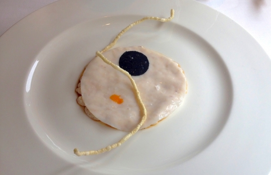 Galleria fotografica






Acqua, olio, limone e liquirizia ormai un classico taglientiano. Apertura fresca e aromatica (la ricetta è qui)





