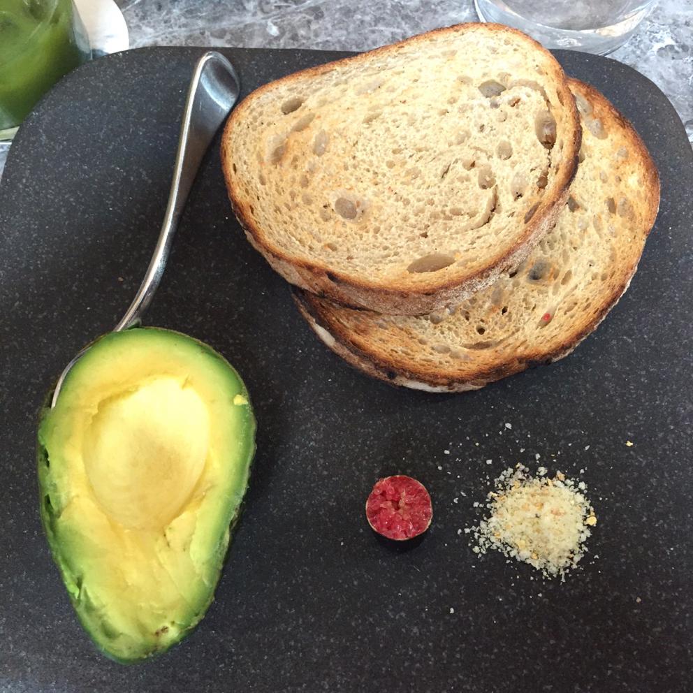 Galleria fotografica






Con l'aereo che sarebbe atterrato all'aeroporto di Melbourne alle 4.20 del mattino di martedì 4 aprile, ha fatto davvero piacere entrare della stanza 1729 del Langham Hotel lungo la South Bank del fiume Yarra e trovarvi della frutta fresca









Lo skyline notturno di Melbourne dalla camera al Langham. Il sole sarebbe sorto un paio d'ore dopo









Prima colazione con vista sul centro di Melbourne e il corso del fiume Yarra









Nicolas Chatenier, responsabile del panel francese nella giuria dei 50 Best, ha invitato stampa, cuochi e amici al Philippe Restaurant in pieno centro di Melbourne. «La Francia e i Fifty hanno avuto in passato relazioni torbulente che stiamo superando e così eccoci qui da uno chef che ha lavorato per anni e anni con Paul Bocuse». In effetti Philippe Mouchel è quanto di più lontano possiamo aspettarci oggi da una tavola contemporanea. Da un eccesso all'altro?









Clement Vachon e Yannick Alléno









Mauro Colagreco e Massimiliano Alajmo. Per la prima volta è toccato al fratello chef rappresentare le Calandre ai 50 Best. In passato, a Londra e a New York, era sempre andato Raffaele Alajmo









Dominique Crenn, argento vivo









Una tavola italiana è sempre allegra e calamita tutti, anche Yoshihiro Narisawa









La prima cena a Melbourne? Cafè Di Stasio, la buona Italia nel mondo









Rinaldo Di Stasio, per tutti Ronnie, produce vino nella Yarra Valley dal 1994. Le etichette le cura suo padre in maniera molto singolare: scrivendo l'originale a mano



















«DOC, siamo nati pizzaioli» è scritto su una grande lavagna in una delle due pizzerie chiamate DOC da Tony Nicolini. Questa è quella in Albert Park









La stessa inquadratura di prima ma con i fattori invertiti per evidenziare la foto di papà Nicolini quando era un giovane pizzaiolo arrivato nella metropoli dello stato di Victoria









Volo di mongolfiere su Melbourne all'alba di mercoledì 5 aprile 2017









Mercoledì 5 aprile, ore 9.30 del mattino, il giorno della verità dei Fifty Best 2017: la tensione di Massimo Bottura in attesa della sera









Massimo Bottura e Ben Shewry, chef neozelandese trapiantato a Melbourne in Australia









Dan Barber, chef-patron di Blue Hill at Stone Barns poco a nord di New York. Profeta della sostenibilità a 360° ha sospirato e poi sorriso quando gli abbiamo chiesto di Donald Trump presidente: «Il mio lavoro diventa più difficile, ma la sfida molto più interessante»









A conferenza e interviste concluse, posano i 5 chef intervistati. Da sinistra verso destra Gaggan Anand, Dan Barber, Elena Arzak, Virgilio Martinez e Yannick Alléno









Foto ricordo per me con, da sinistra, Virgilio Martinez, Valeria Senigaglia, Alessandra Gesuelli, Gaggan Anand e Elisabetta Canoro









Mercoledì 5 aprile a Melbourne: alle 6.30 della sera vengono aperti gli ingressi del Royal Exhibition Building e i quasi 1000 invitati iniziano a defluire, suddivisi in due file. A destra red carpet per i vip, a sinistra il dietro le quinte per la stampa









Finiti gli scatti con mogli, fidanzate e amici, Alajmo, Bottura, Crippa e Romito, reggendo un A4 ciascuno, ricorderanno così l'amico Bob Noto, scomparso a Torino lo scorso 23 marzo. Davvero un bel gesto









All'incrocio dei due assi di un edificio che quando venne inaugurato, nel 1880, era il più grande dell'intera Australia, due grandi postazioni per il party post-premiazione. Da una parte il pesce...









E dall'altra la carne bovina. Lavorata sul posto, poi cotta alla brace all'esterno assieme a dell'ottimo agnello, la vista della mezzena di un manzo non ha entusiasmato tutti gli ospiti. Nell'alta cucina c'è anche chi è vegetariano o vegano...









Massimo Bottura e Massimiliano Alajmo ormai a giochi fatti e, soprattutto, annunciati









Tra gli espositori di cose buone durante la cerimonia anche Calia, un distributore di qualità con un miele da favola da fiori di Leatherwood, un arbusto che cresce in Tasmania. Ne ho chiesto un campione da portare con me in Italia, mi è stato dato con questa motivazione: «Lo prenda pure perché ha chiesto il permesso invece di mettersi in tasca la boccetta». In un certo senso, edificante









Il diavolo non fa i coperchi, l'iPhone non sempre fa le foto a fuoco soprattutto quando chi lo usa ha fretta di fissare un gruppo di mogli degli chef premiati come al centro Lara Gilmore, la signora Bottura









Ai fotografi professionisti le foto non vengono mai sfuocate. E se capita è perché lo volevano









Massimo Bottura non si separa mai da un tricolore che riporta i primi tre articoli della costituzione, uno per colore partendo ovviamante dal verde









Le premiazioni sono finite, la festa quasi e allora ben venga un paio di scarpe, comodissimi sandali per Ana Ros, Best Female Chef per il 2017









L'Higher Ground è un localone bello ma rumoroso accidenti, in centro a Melbourne, punto di riferimento per gli chef arrivati da tutto il mondo. Bottura e Humm vi hanno tenuto una conferenza prima della premiazione, Daniel vi è tornato con la moglie Olimpia il giorno dopo essere stato applaudito numero uno al mondo, giovedì 6 aprile






