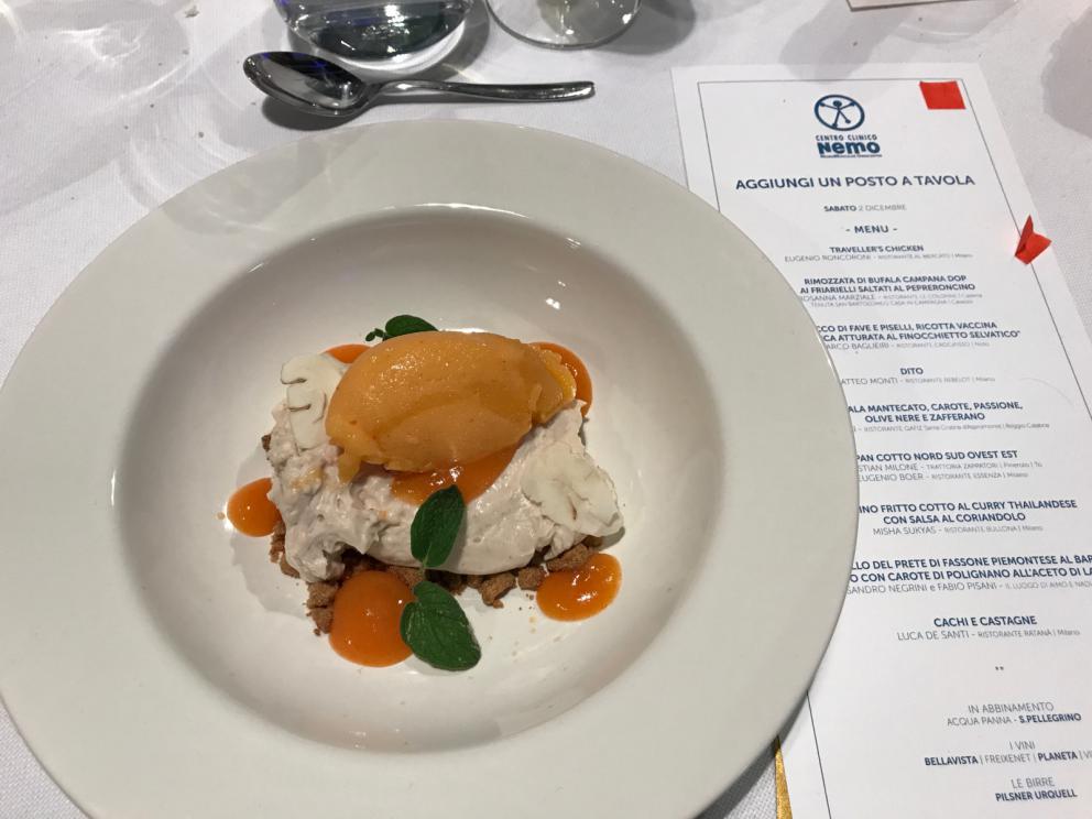 Galleria fotograficaMarco Baglieri&nbsp;del ristorante&nbsp;Crocifisso&nbsp;di Noto intervistato da Niccol&ograve; Torielli
Da sinistra:&nbsp;Rosanna Marziale&nbsp;de&nbsp;Le Colonne&nbsp;di Caserta,&nbsp;Eugenio Roncoroni&nbsp;di&nbsp;Al Mercato,&nbsp;Alessandro Negrini&nbsp;de&nbsp;Il Luogo di Aimo e Nadia&nbsp;ed&nbsp;Eugenio Boer&nbsp;&nbsp;
Roncoroni al lavoro
Rosanna Marziale spiega uno dei suoi antipasti
Dito, di Matteo Monti
