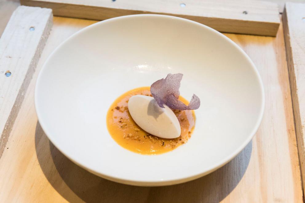 Photogallery






350 guests, divided into six shifts














Virgilio Martinez with assistant Lorenzo Dal Bo









Nicola Farinetti and Corrado Scaglione














Caterina and Susy Ceraudo









Bobo Cerea and his explosive cannoncini 









Ana Ros









Massimo Bottura














Corrado Scaglione









Tempura Ria-Nata, a pizza tempura from Corrado Scaglione of Enosteria Lipen, Triuggio









Autumn in New York, apples to infinity in the dish by Massimo Bottura (Osteria Francescana, Modena)









Marine soil by Virgilio Martinez, Central, Lima









Fusilloni Felicetti in herb tea, roasted powdered anchovies and smoked oil by Caterina Ceraudo (Dattilo, Strongoli)









Rabbit goes on holiday to Mexico by Ana Ros, Hisa Franko, Kobarid, Slovenia






