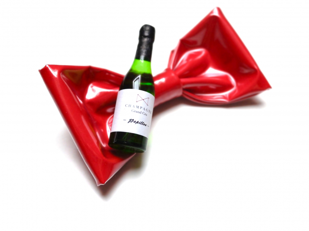 Galleria fotograficaBreakfast at Tiffany&rsquo;s
Seta, pvc, acciaio, cristallo, silicone
