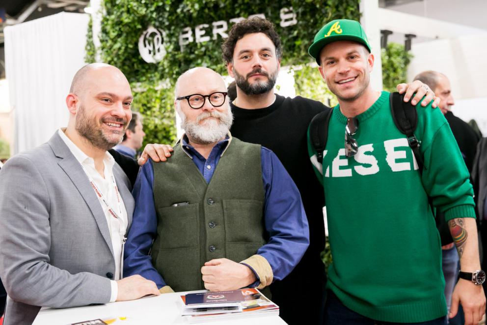 Galleria fotografica






Yannick Alléno davantin allo stand S.Pellegrino "The Experienze Table"









Matteo Lunelli, Oscar Farinetti, Francesco Cerea e, seduti, Josep Roca e Antonio Santini









Francesca Romana Barberini allo stand Petra Molino Quaglia









Massimo Bottura & selfie









Franco Pepe e Carlo Cracco









Fabrizio Ferrari e Nicola Fossaceca allo stand della Fondazione Birra Moretti









Gran folla: là in fondo c'è Pino Cuttaia...









Stand del Consorzio Tutela Grana Padano Dop, con Elisabetta Serraiotto






