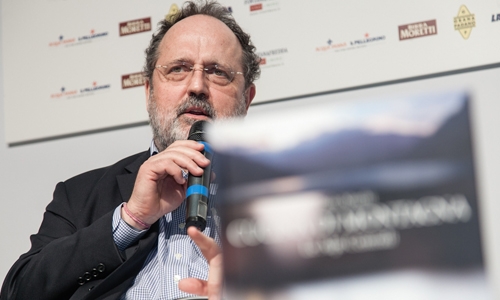 Galleria fotografica






Roberta Schira, miss bon ton








Francesco Apreda e Antonio Paolini





