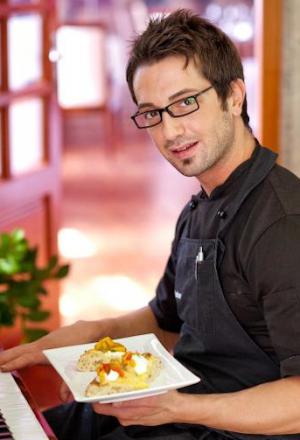 Galleria fotograficaAlice Delcourt, cuoca francese trapiantata a Milano dove &egrave; responsabile dell'Erba Brusca. Al Milano food&wine Festival presenter&agrave; lo Sgombro affumicato su un cous cous di frutta ed erbe, affumicato con foglie di t&egrave; neroCesare Battisti, chef e socio del ristorante Ratan&agrave; a Milano, una mano felice con il risotto che al festival presenter&agrave; come              

Riso, latte di capra, Grana Padano, vaniglia, pepe nero e carciofi croccanti
Foto Brambilla - SerraniClaudio Sadler, chef e patron del Sadler sui Navigli a Milano. Sabato 4 febbraio 2012 sua la              

Passata di carciofi freschi con crostone di focaccia di grano arso e ricotta ovina acida
Foto Brambilla/Serrani e Paolo MarchiRodrigo Oliveira, anima del ristorante Mocot&ograve; a San Paolo, dove la caipirinha &egrave; sempre strepitosa. Rodrigo porter&agrave; a Milano una certezza del Brasile: Stufato di fave, verdure e costine di maiale - Fava beans stew, vegetables and stuffed pork ribsMassimo Bottura, chef e patron dell'Osteria Francescana a Modena, ristorante che il 1&deg; gennaio chiuder&agrave; per ristrutturazione della cucina e riaprire la sera di luned&igrave; 6 febbraio...              

Pasta e fagioli con croste di Grana Padano e l&rsquo;osso del Prosciutto di Parma, il suo piatto a Milano
Foto Brambilla - SerraniSimone Padoan, pizzaiolo, titolare dei Tigli a San Bonifacio in provincia di Vicenza, inventore della pizza gourmet, il 5 febbraio proporr&agrave; L&rsquo;orto d&rsquo;inverno, pizza dedicata alla pausa pranzo
Foto Brambilla - Serrani