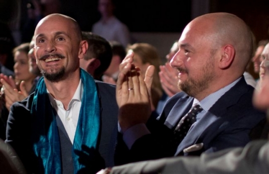 Galleria fotograficaI festeggiamenti del Noma sul palcoI fratelli Roca, al secondo posto della classifica