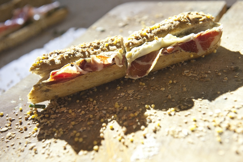 PhotogalleryPaolo Parisi and his slice, Sixties styleRaffaele Vitale&nbsp;of&nbsp;Casa del Nonno 13&nbsp;in Mercato San Severino (Salerno) prepairs his finger foods made with saffron mozzarellaFried moscardini&nbsp;by&nbsp;Francesco Nacci, Botrus&nbsp;restaurant in CeglieBeppe Ciavarelli&nbsp;of&nbsp;La Claque&nbsp;restaurant in MolfettaAntonio Scalera&nbsp;of&nbsp;La Bul&nbsp;in Ceglie and his Apulian gazpacho