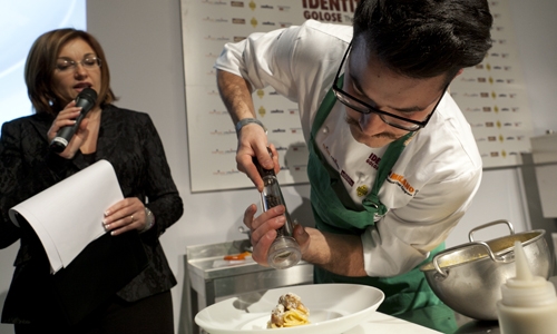 Galleria fotografica






Christian Milone 








Anthony Genovese








Davide Scabin








Alessandro Gilmozzi





