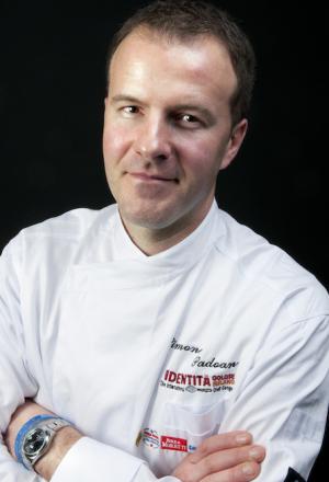 Galleria fotograficaAlice Delcourt, cuoca francese trapiantata a Milano dove &egrave; responsabile dell'Erba Brusca. Al Milano food&wine Festival presenter&agrave; lo Sgombro affumicato su un cous cous di frutta ed erbe, affumicato con foglie di t&egrave; neroCesare Battisti, chef e socio del ristorante Ratan&agrave; a Milano, una mano felice con il risotto che al festival presenter&agrave; come              

Riso, latte di capra, Grana Padano, vaniglia, pepe nero e carciofi croccanti
Foto Brambilla - SerraniClaudio Sadler, chef e patron del Sadler sui Navigli a Milano. Sabato 4 febbraio 2012 sua la              

Passata di carciofi freschi con crostone di focaccia di grano arso e ricotta ovina acida
Foto Brambilla/Serrani e Paolo MarchiRodrigo Oliveira, anima del ristorante Mocot&ograve; a San Paolo, dove la caipirinha &egrave; sempre strepitosa. Rodrigo porter&agrave; a Milano una certezza del Brasile: Stufato di fave, verdure e costine di maiale - Fava beans stew, vegetables and stuffed pork ribsMassimo Bottura, chef e patron dell'Osteria Francescana a Modena, ristorante che il 1&deg; gennaio chiuder&agrave; per ristrutturazione della cucina e riaprire la sera di luned&igrave; 6 febbraio...              

Pasta e fagioli con croste di Grana Padano e l&rsquo;osso del Prosciutto di Parma, il suo piatto a Milano
Foto Brambilla - Serrani