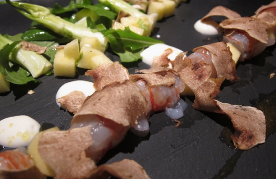 Galleria fotograficaInverno ad Andria, venerd&igrave; 2 dicembre 2011 all'ora di pranzo all'ingresso del ristorante UmamiIl cestino del pane al ristorante Umami di Andria