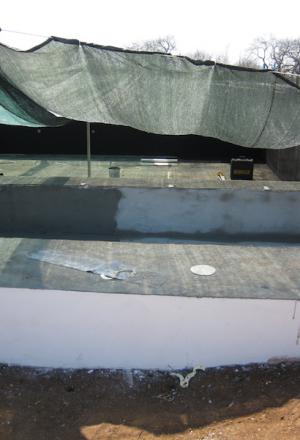 Galleria fotograficaAntonello Colonna nel cantiere di Vallefredda a Labico - RomaIl tetto del resort di Vallefredda, con la pista per le esibizioni delle auto