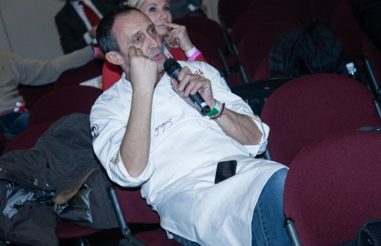 Galleria fotografica






Attovagliati a Identità di Sala, Mariella Cedroni e Massimo Bottura








Renato Bosco








Seconda edizione di Identità di Pizza





