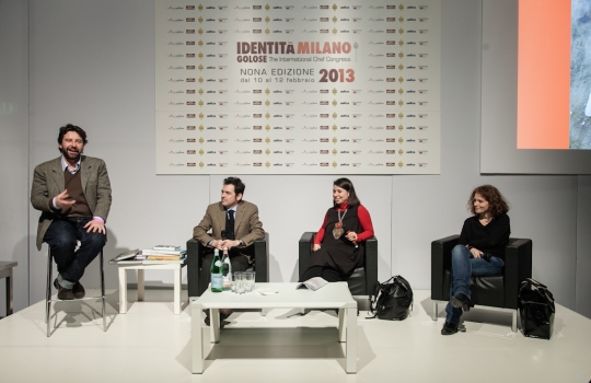 Galleria fotografica






Attovagliati a Identità di Sala, Mariella Cedroni e Massimo Bottura








Renato Bosco








Seconda edizione di Identità di Pizza








Lello Ravagnan da Chirignago








Beppe Palmieri, glocal di sala













Rossella Gardini, Gianluca Biscalchin, Roberta Schira e Paolo Marchi








Rossella Gardini








Gianluca Biscalchin, Gianluca Fusto e Carla Icardi








Sotto i cioccolatini, Cristina Viggè








Gianluca Biscalchin, presentatore di Identità Libri








Camilla Baresani, Viviana Varese e Fiorenza Auriemma








Sandra Ciciriello, passione ittica








Camilla Baresani, Licia Granello e Maida Mercuri








Gianluca Biscalchin e Andrea Vitali








Francesco Apreda








Francescon Apreda e Antonio Paolini








Paolo Marchi presenta la sua ultima fatica editoriale





