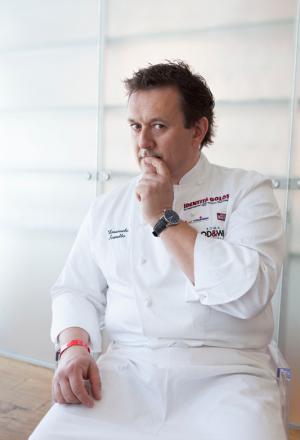 Galleria fotografica






I dolci di Luca Montersino e Gianluca Esposito


















Grana Padano








Luca Montersino, goloso di salute








Ian D'Agata, in piedi, e Fabio Turchetti, protagonisti delle degustazioni








Fontalloro protagonista tra i vini


















Gianluca Esposito, ristorante Italia di Eataly Roma








Moreno Cedroni, Madonnina del Pescatore a Senigallia (Ancona)








Arcangelo Dandini, L'Arcangelo, Roma Prati








Ugo Alciati, Guido a Serralunga d'Alba (Cuneo)








Da sinistra: Ugo Alciati, Moreno Cedroni, Nicola Farinetti, Arcangelo Dandini, Luca Montersino e Gianluca Esposito. Nascosto, Massimo Sola








Alessandra Rotondi, Paolo Marchi, Helmuth Koecher


















Il vitello tonnato di Ugo Alciati








Il Baccalà con salsa di cardamomo, rosa e finocchio di Moreno Cedroni








Luca Montersino e Ugo Alciati








Il Pollo alla romana di Arcangelo Dandini








Moreno Cedroni








Acqua Panna e S.Pellegrino








Claudio Ceroni da Birra Moretti





