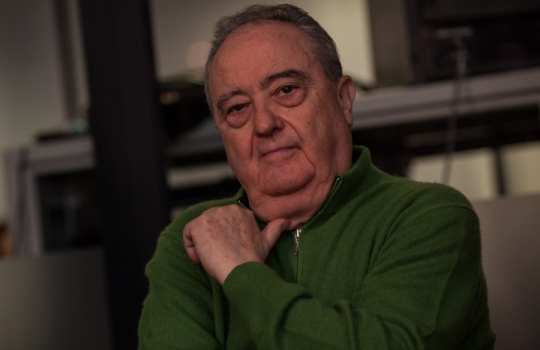 Galleria fotografica






La Cracco band con Paolo Marchi








Daniel Humm premiato da Cesare Baldrighi, presidente del Consorzio di Tutela di Grana Padano








Claudio Ceroni e Paolo Marchi fanno il punto sulle prossime iniziative targate Identità: Salone del Mobile (presentazione il 21 febbraio); con Fiera Milano una partnership con Host, 18-22 ottobre 2013; 17-19 maggio il Roma Food&Wine Festival e Identità New York tornerà a Eataly NY dal 4 al 6 ottobre








Giuseppe Iannotti del ristorante Kresios di Telese Terme (Benevento) riceve il premio Vent'Anni da Clement Vachon, International relations, events and communication manager di San Pellegrino








Il patron di Eataly e Fontanafredda Oscar Farinetti, Paolo Marchi, l'amministratore delegato di Expo 2015 Giuseppe Sala e Massimo Bottura. Sono già 120 i Paesi del mondo ad aver aderito all'esposizione universale meneghina. Tema portante: la nutrizione








Massimo Bottura


















Massimo Bottura e, di spalle, Beppe Palmieri, fido maitre e sommelier dell'Osteria Francescana (Modena), due grandi protagonisti di Identità Milano 2013





