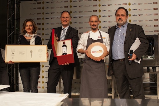 Galleria fotografica






Davide Oldani








Gennaro Esposito e Tonino Cannavacciuolo





