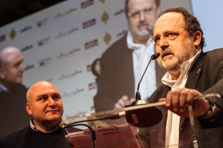 Galleria fotografica






Premio creatività in cucina, Massimiliano Alajmo premiato da Piero Gabrieli e Chiara Quaglia di Molino Quaglia . Ai due estremi, Paolo Marchi e Francesca Barberini








Premio Birra in Cucina a Fabio Barbaglini. dell'Antica Osteria del Ponte di Cassinetta di Lugagnano (Milano). Con lui, Alfredo Pratolongo, direttore Comunicazione a Affari istituzionali di Heineken Italia. A destra, Christian Milone, chef della Gastronavicella di Pinerolo (Torino), vincitore della seconda edizione del Premio Birra Moretti Grand Cru








Claudio Ceroni e Paolo Marchi: apertura del Congresso 2013 otto il segno del rispetto













Massimiliano Alajmo





